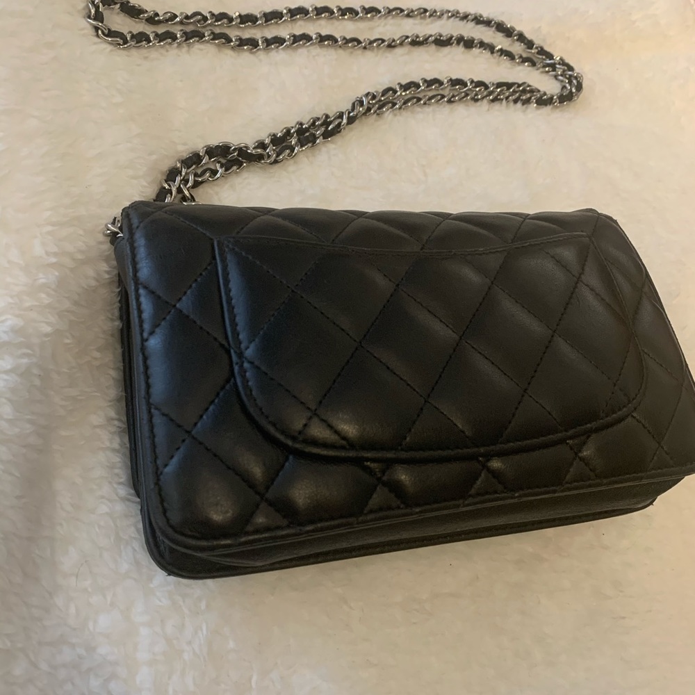 Authentic Chanel Wallet On Chain - Picture 5 of 10